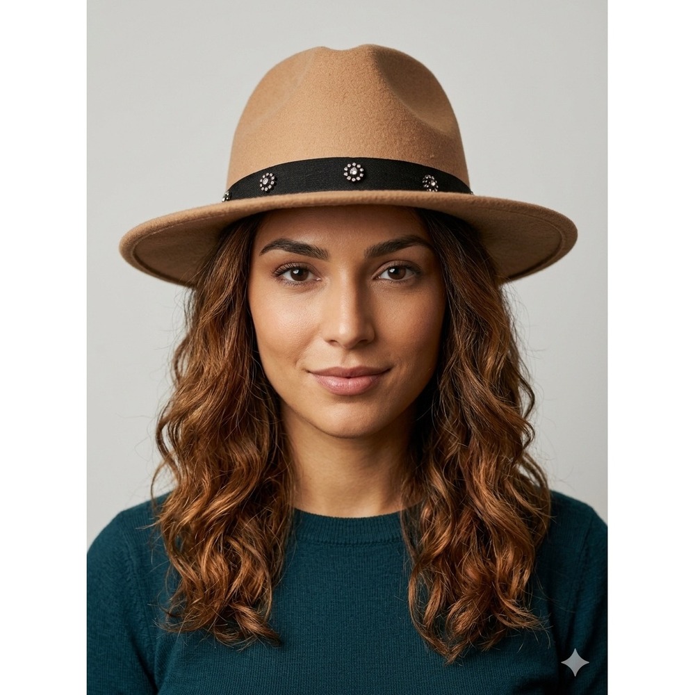 Marcus Adler New York Camel Tan Felt Fedora Hat Rhinestone Studded Band OS